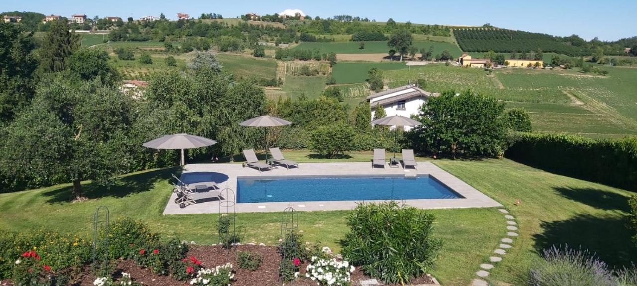 Cascina Il Volo Acomodação com café da manhã Moncalvo Exterior foto